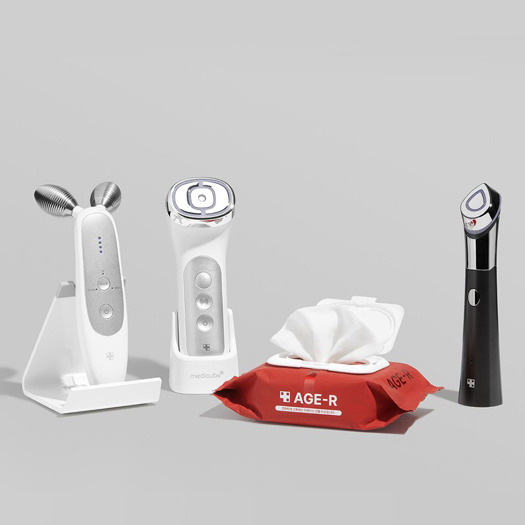 cleansing-wipes-g2 1_4_eed81c52-ad46-4e41-8103-62805c61ed14.png